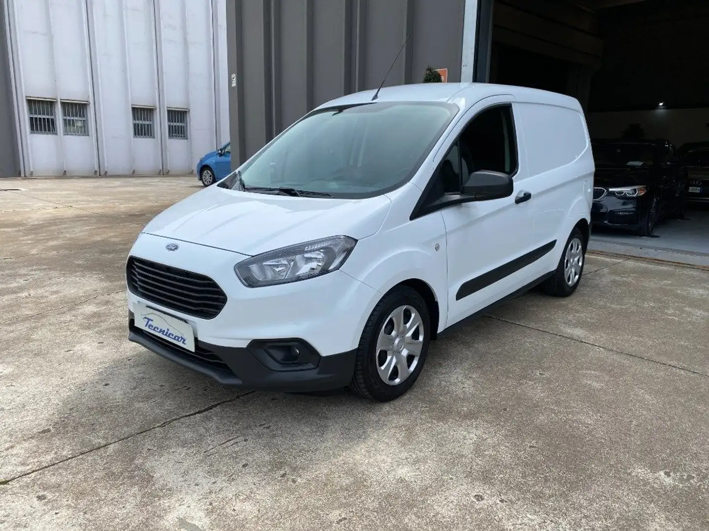 Ford Transit Courier 1.0 benzina solo 9500 km Blanc - 1
