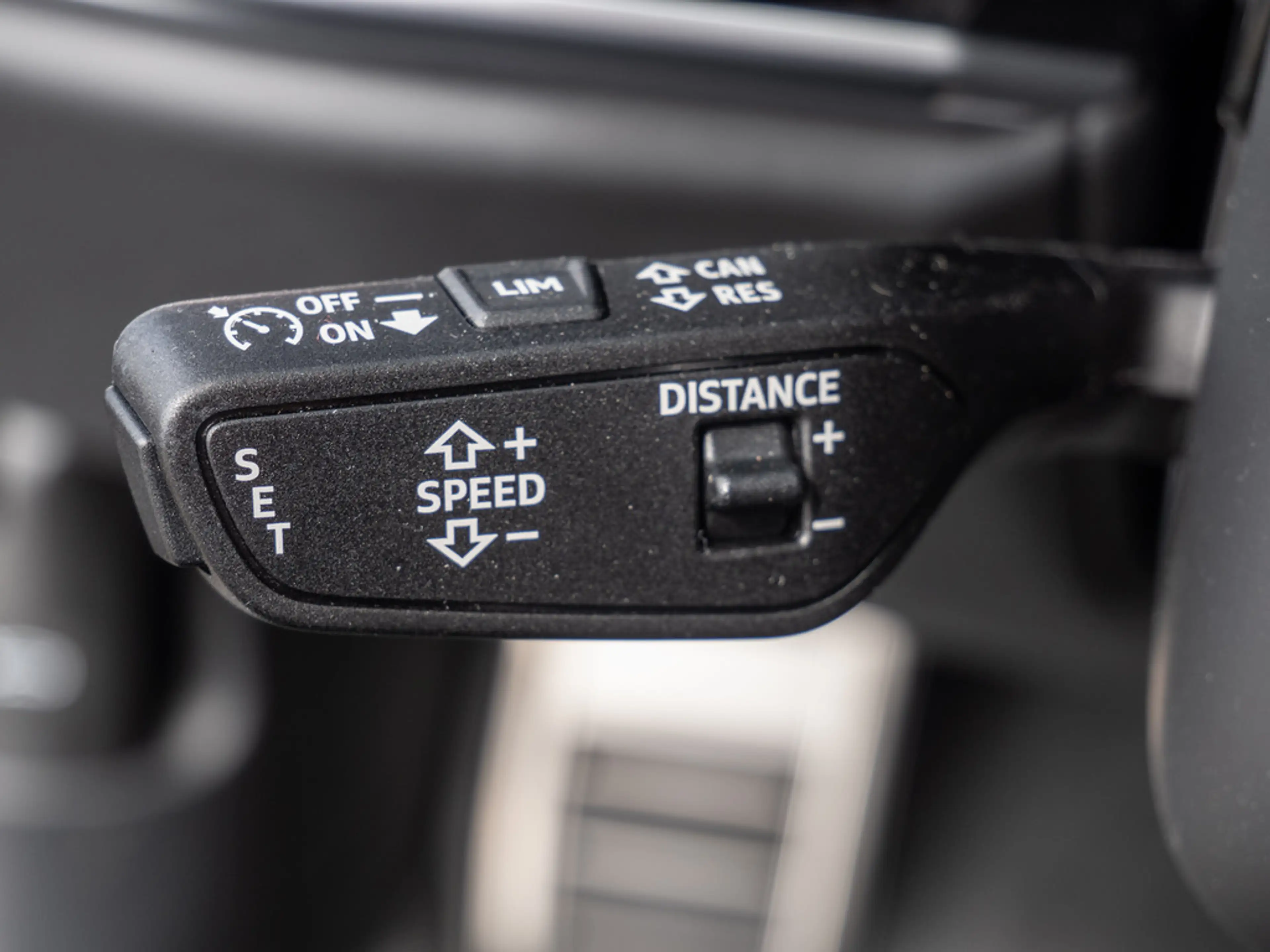 Audi S8 TFSI MATRIX PANO STANDHZ TV B&O — photo 22