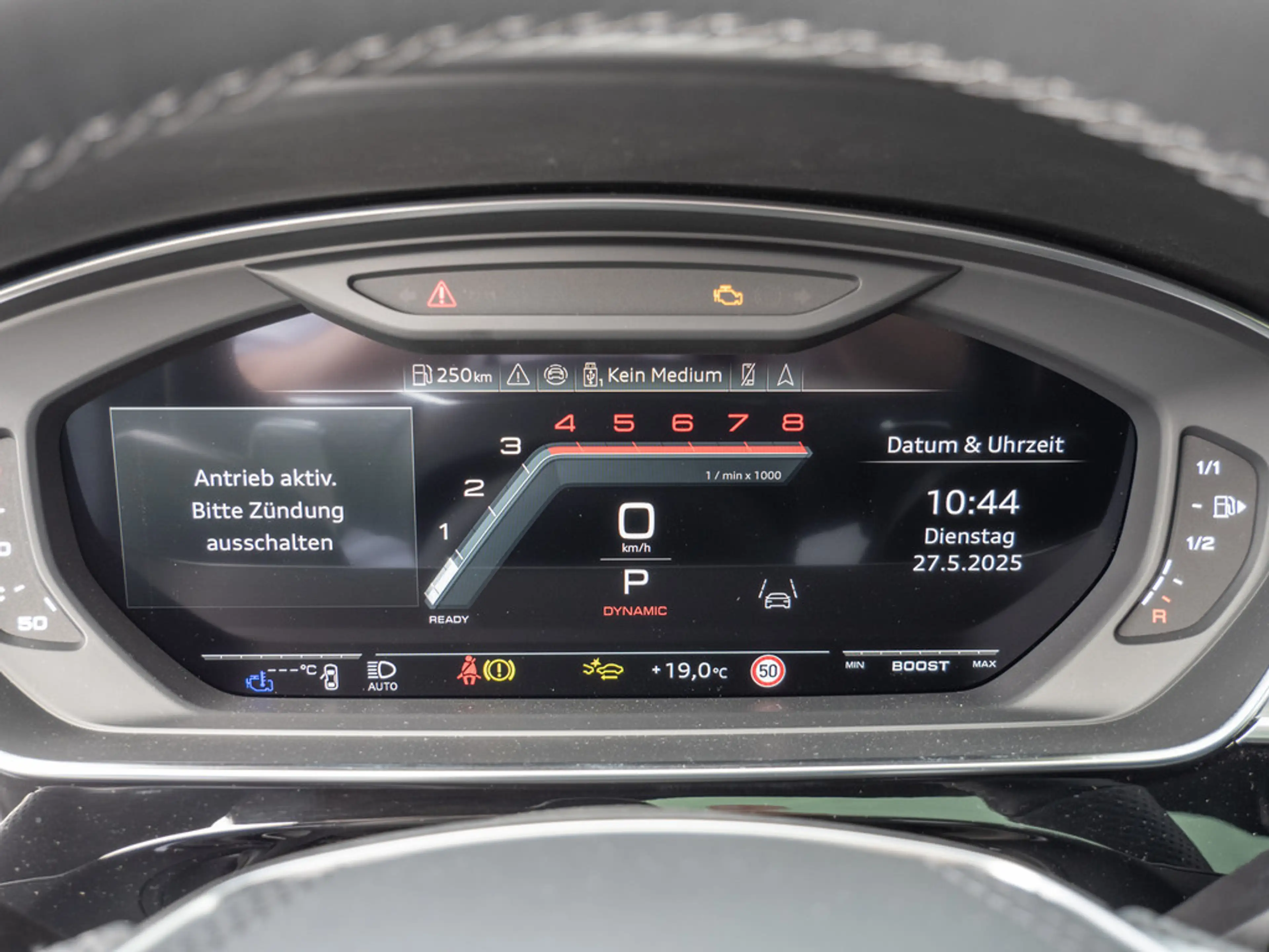 Audi S8 TFSI MATRIX PANO STANDHZ TV B&O — photo 20