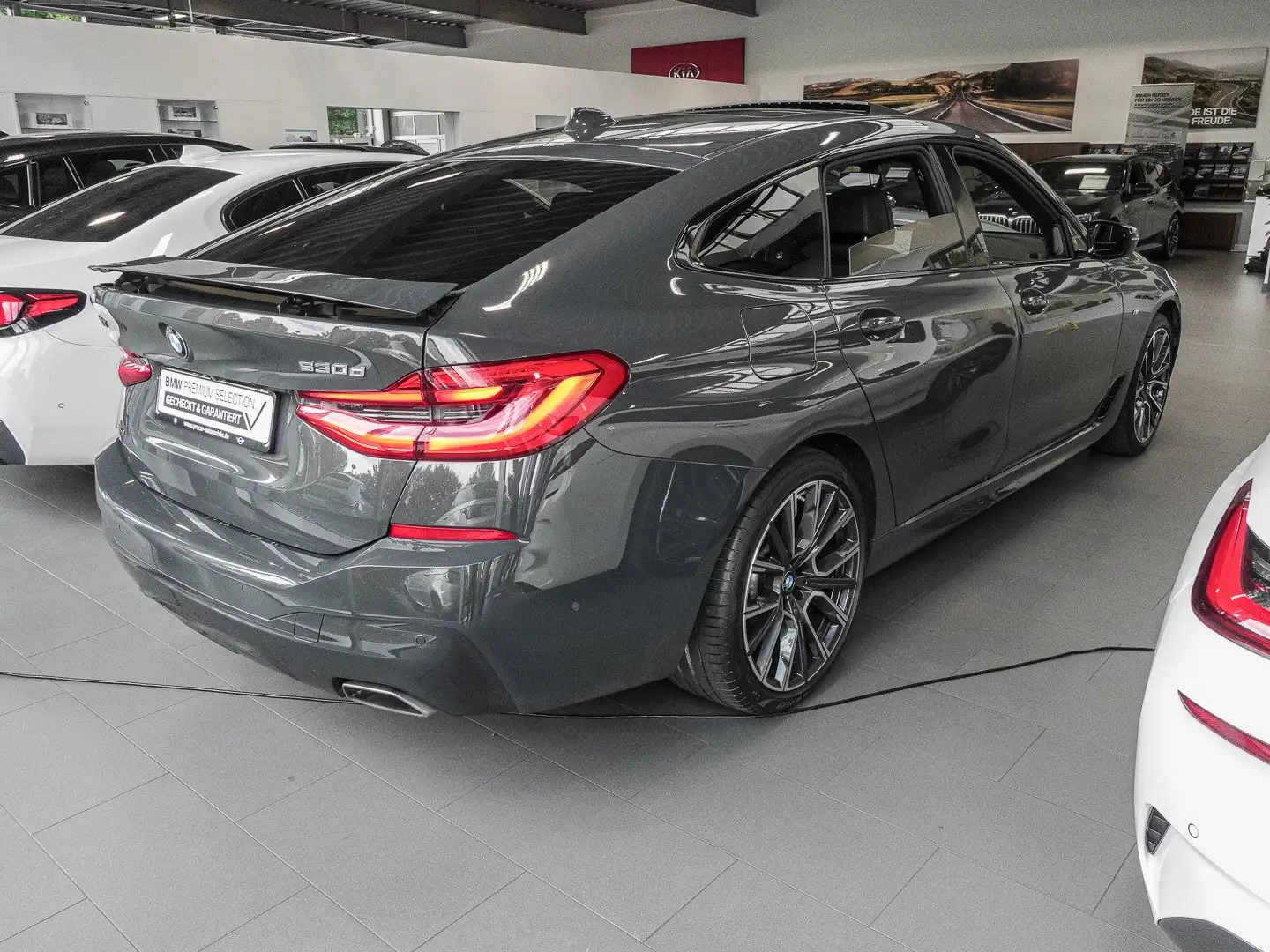 BMW 630 d xDrive DAProf,PA+,HUD,STHZ,H/K,M-Sport,LHZ Grigio - 2
