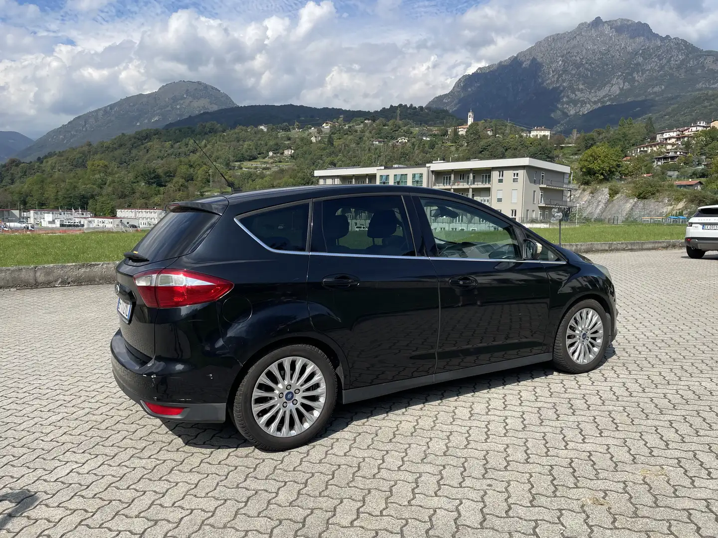 Ford C-Max 1.6 tdci Titanium 115cv dpf - 1