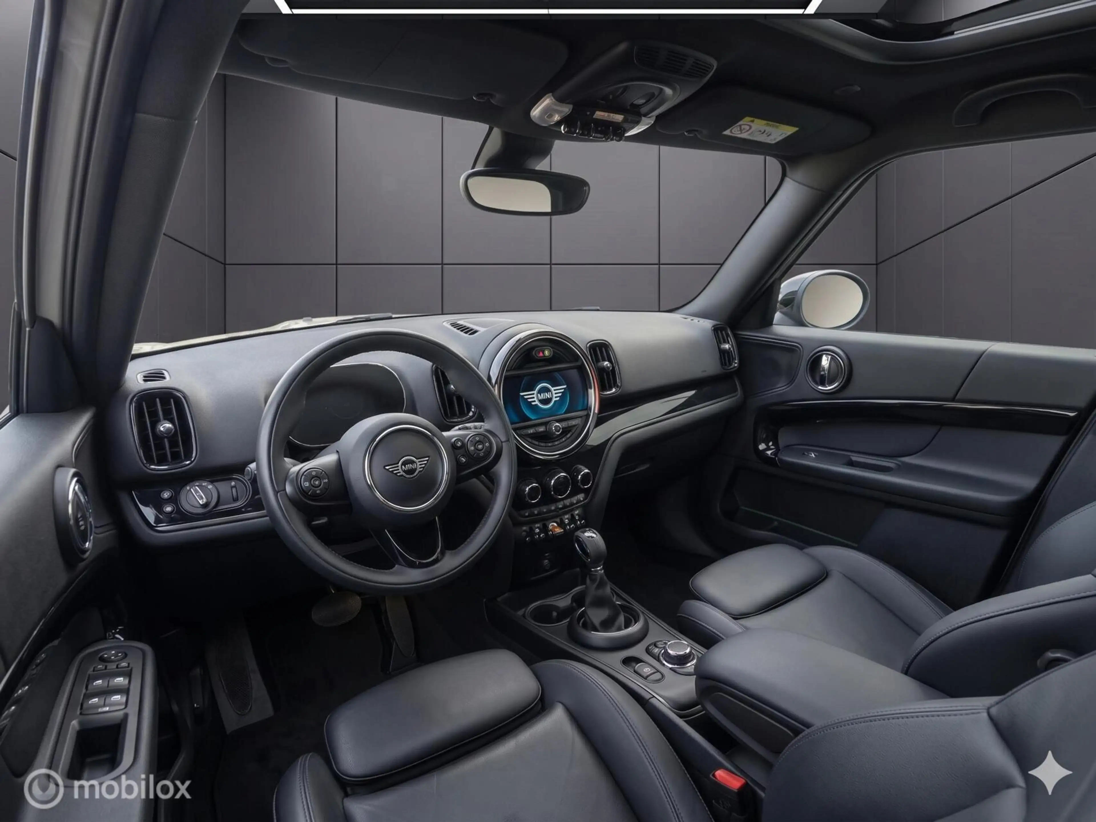 MINI Cooper SE Countryman 1.5 ALL4 pano/leder/camera/blackp — photo 6