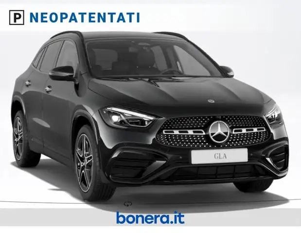 Mercedes-Benz Gla Class view 2