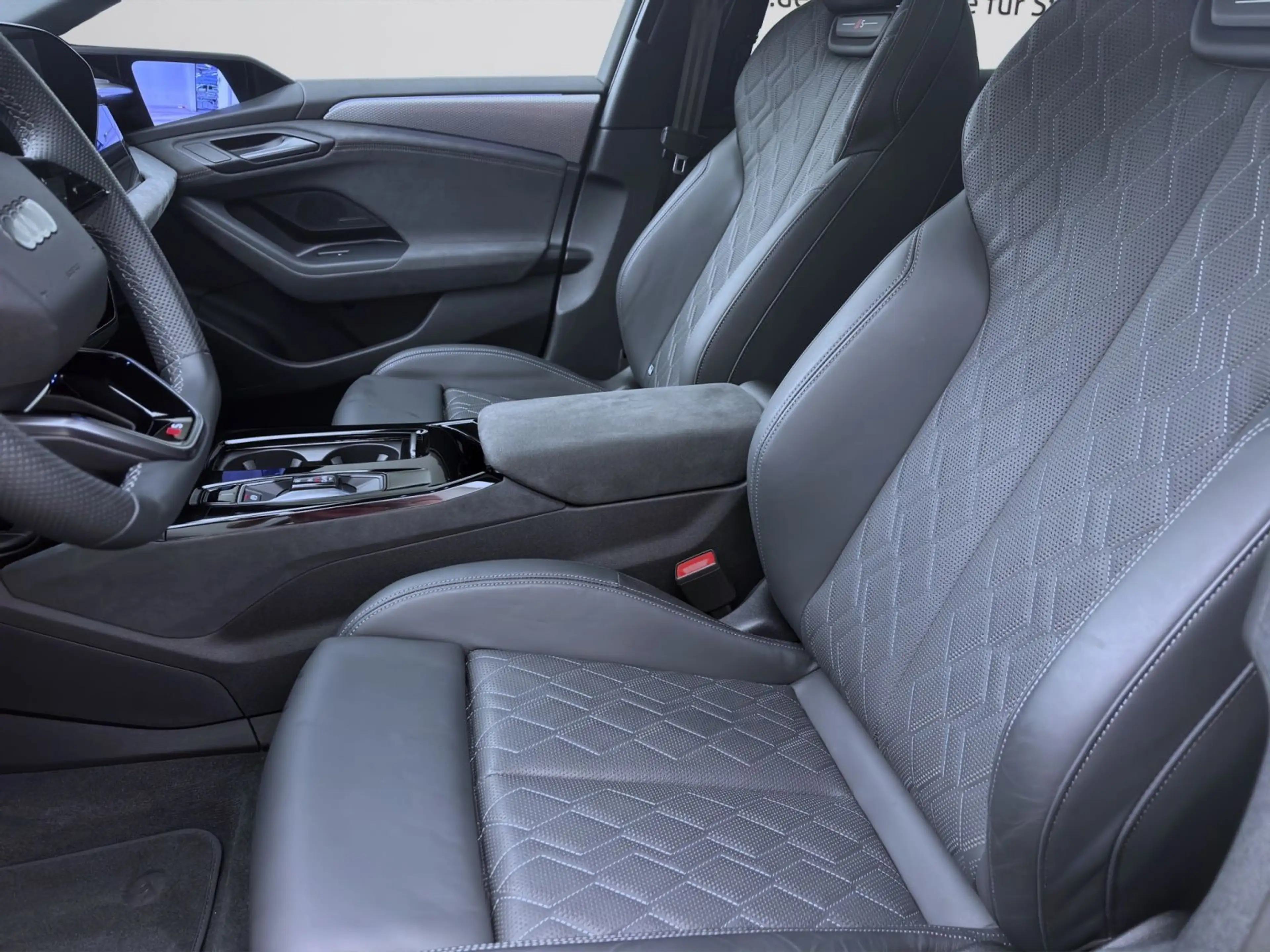 Audi S6 e-tron S6 Avant e-tron Q EDITION ONE BEIGE B&O MATRIX P — photo 10