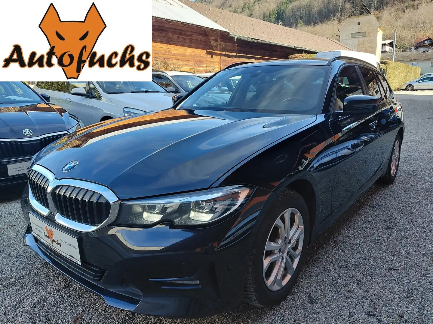 BMW 318 318 d Aut. Touring *Teilleder Sportsitze, Kamera * Schwarz - 1