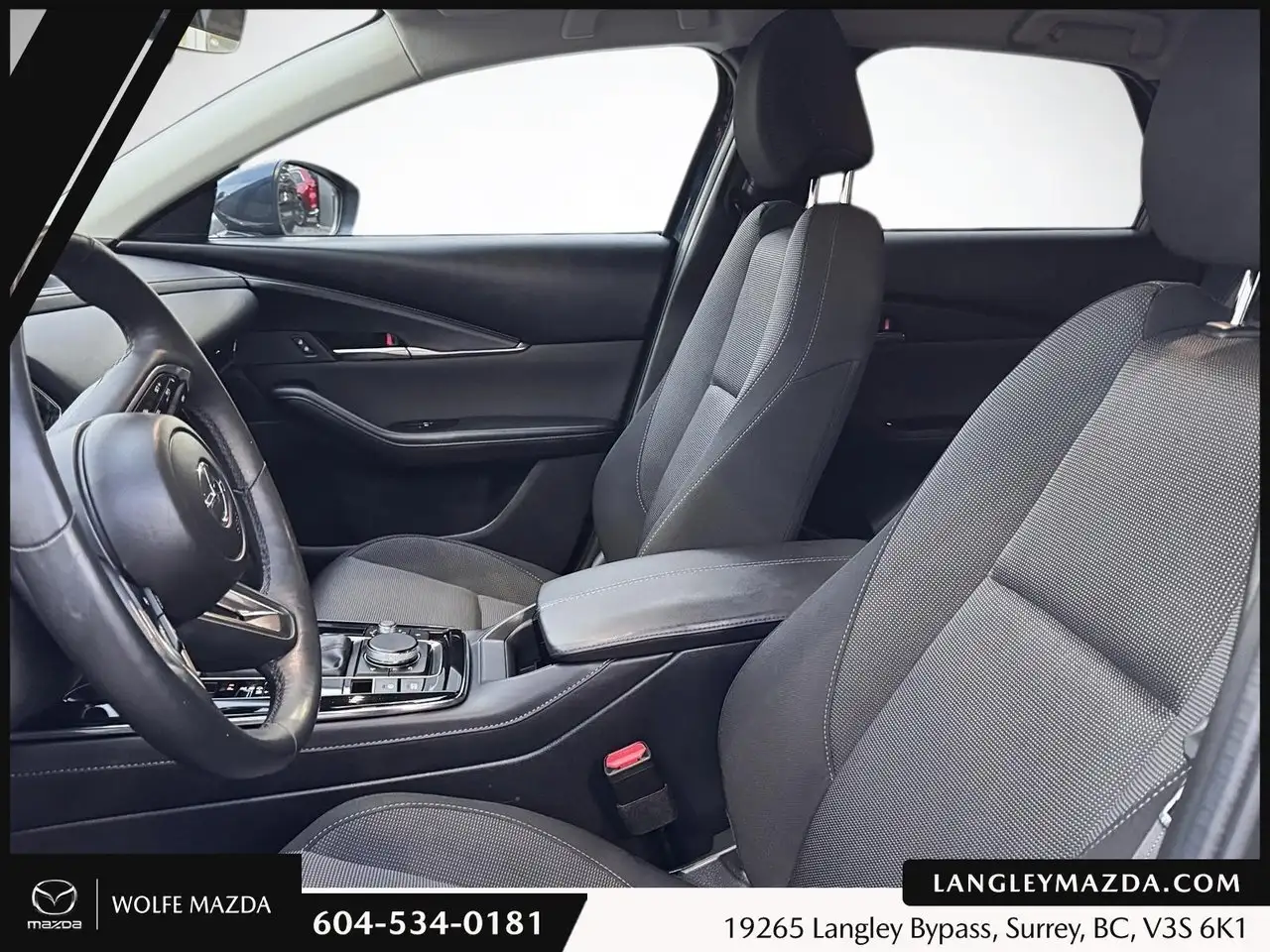 Mazda CX-30 снимка Mazda CX-30