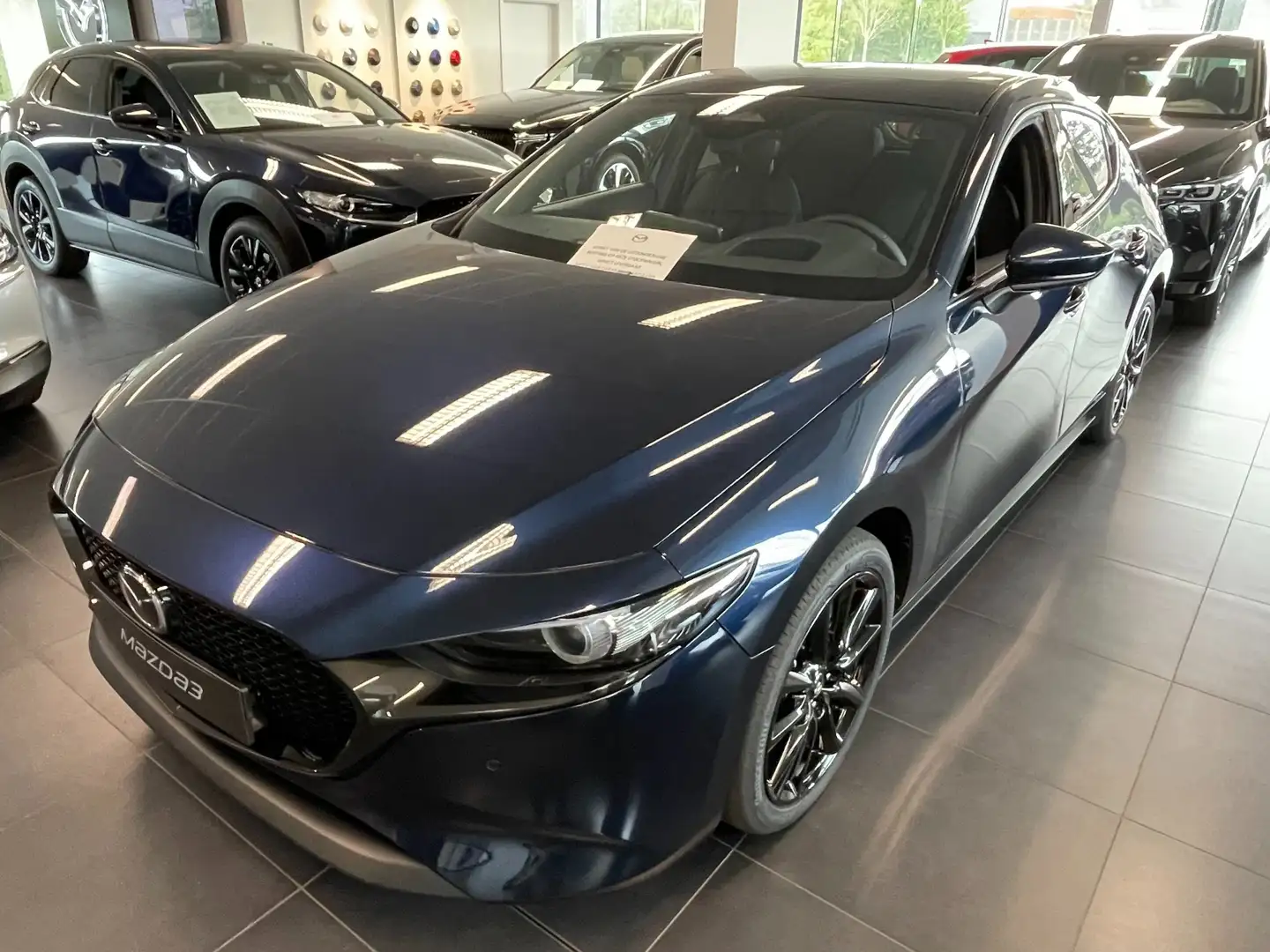 Mazda 3 2.0i e-Skyactiv-X Exclusive-line Bleu - 2