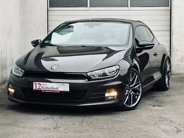 Volkswagen Scirocco 2.0 TDI Autom.*NAVI*LEDER*TEMPO*KAMERA*
