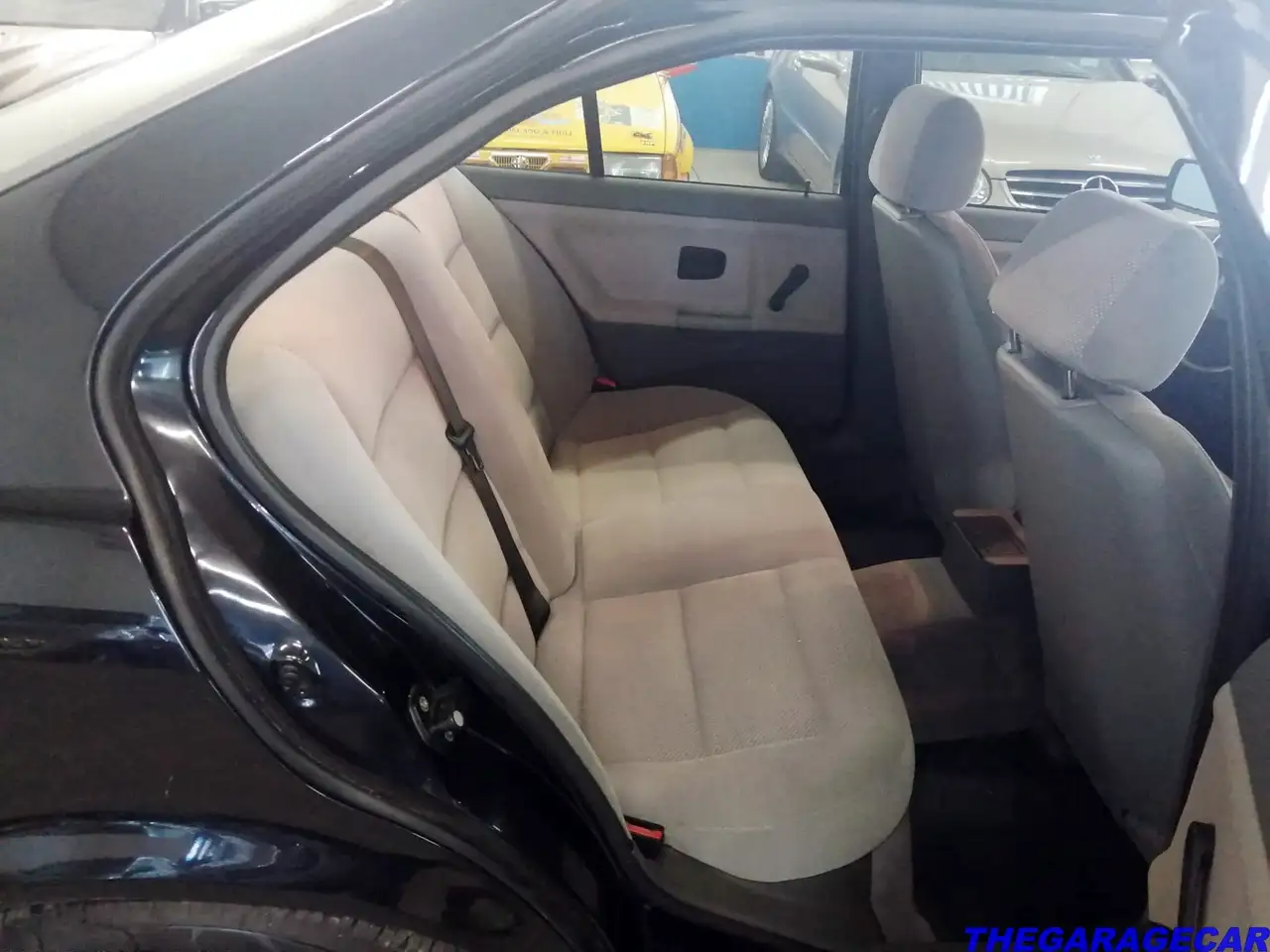 BMW 316 i (e36), foto 10