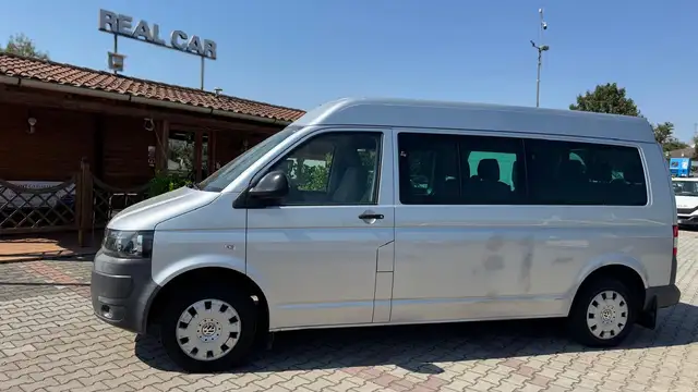 Volkswagen T5 Kombi KOMBI 2.0 TDI 102CV  PULMINO 9 POSTI