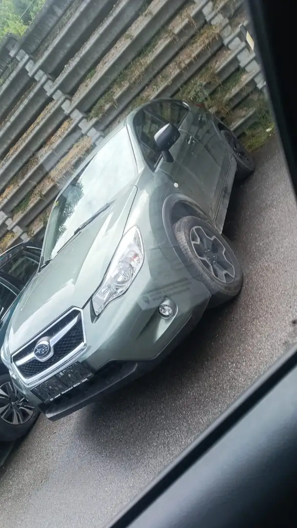 Subaru XV XV 1,6i Edition Austria Edition Austria Gri - 1