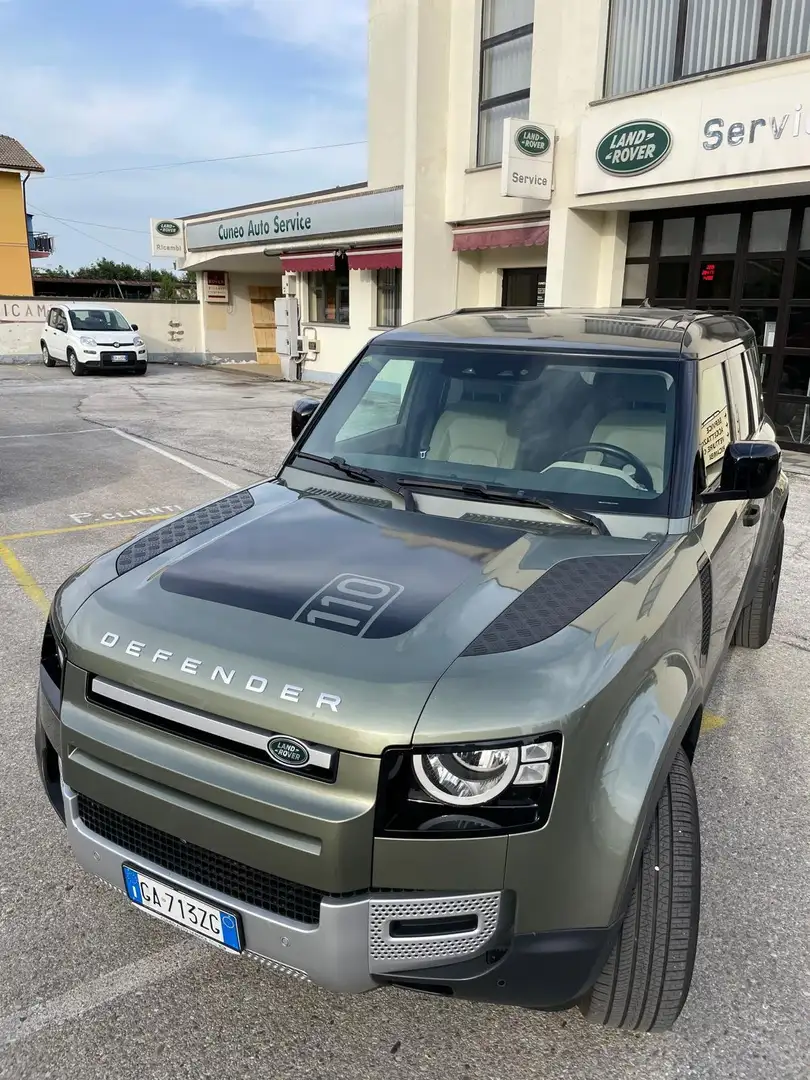 Land Rover Defender 110 2.0 SD4 4X4 200CV AWD AUTO S TETTO PANORAM. Verde - 2