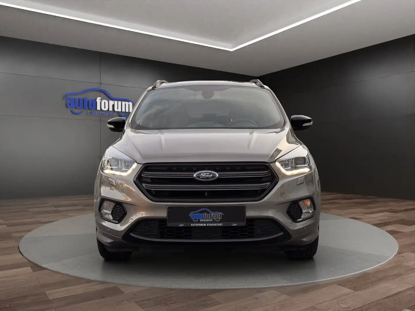 Ford Kuga 4x4 ST-Line XENON°KAMERA°NAVI°SHZ°19"LM Silber - 2