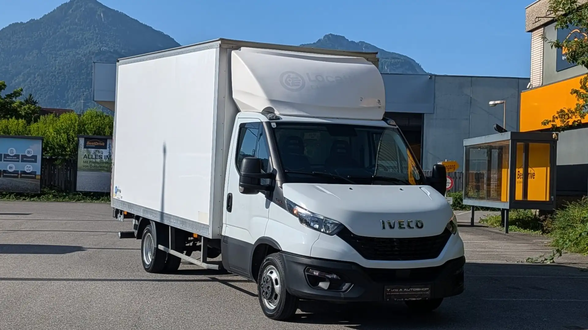 Iveco Daily Koffer 35C16 *Automatik hebebühne* Weiß - 2