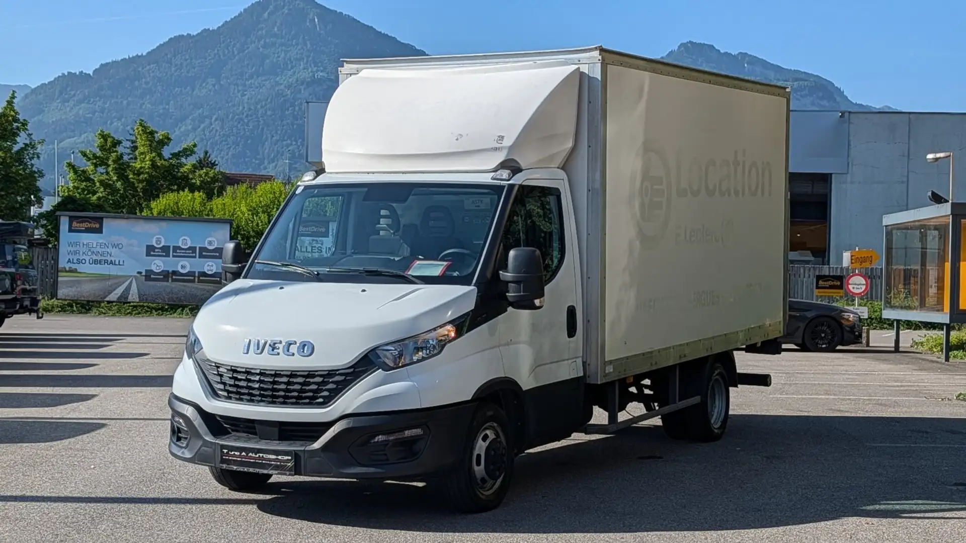 Iveco Daily Koffer 35C16 *Automatik hebebühne* Weiß - 1