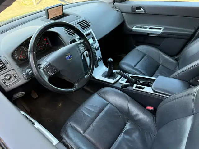 Volvo V50 view 7