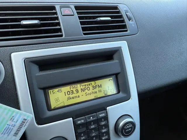 Volvo V50 view 13