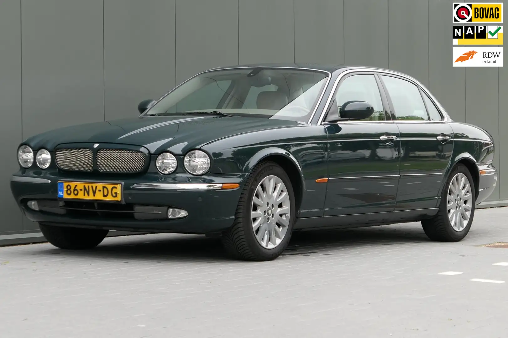 Jaguar XJ 3.0 V6 Sport NAP Youngtimer British Racing Green N Vert - 1