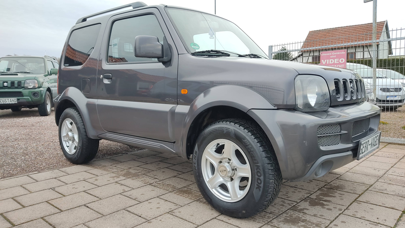 Suzuki Jimny Jimny Ranger Klima / Sitzheizung / AHK / TÜV — photo 4