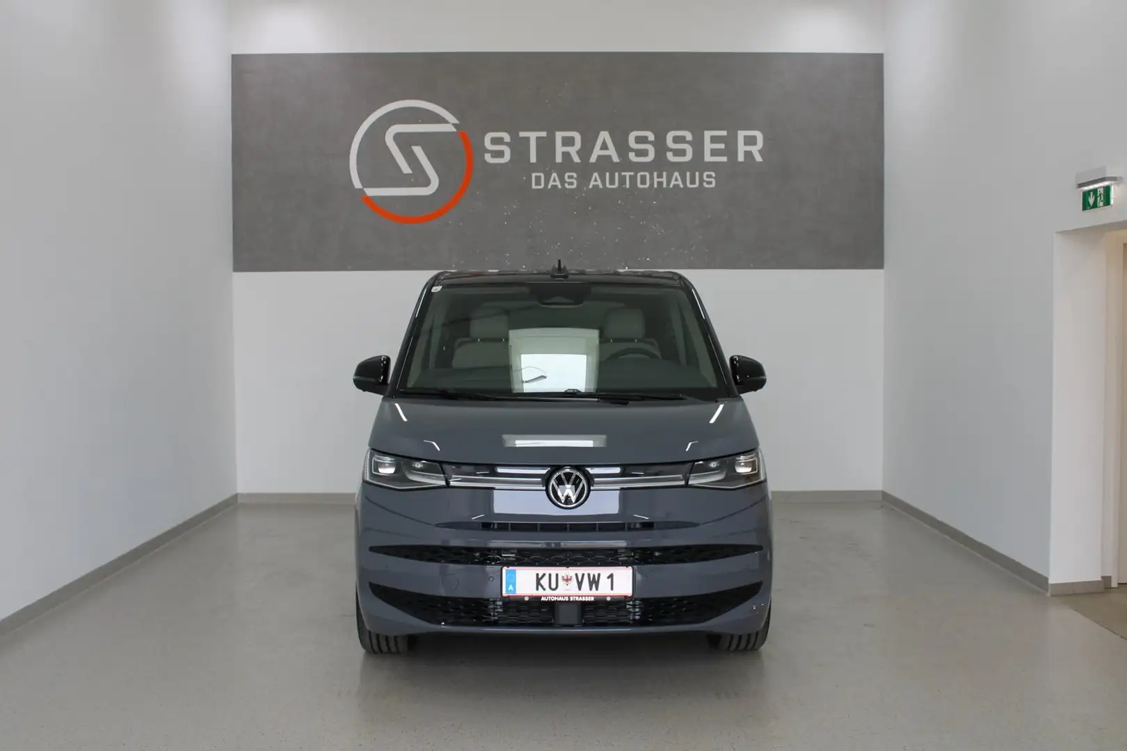 Volkswagen T7 Multivan VW T7 Multivan Edition eHybrid 180 kW 4MOTION Grau - 2