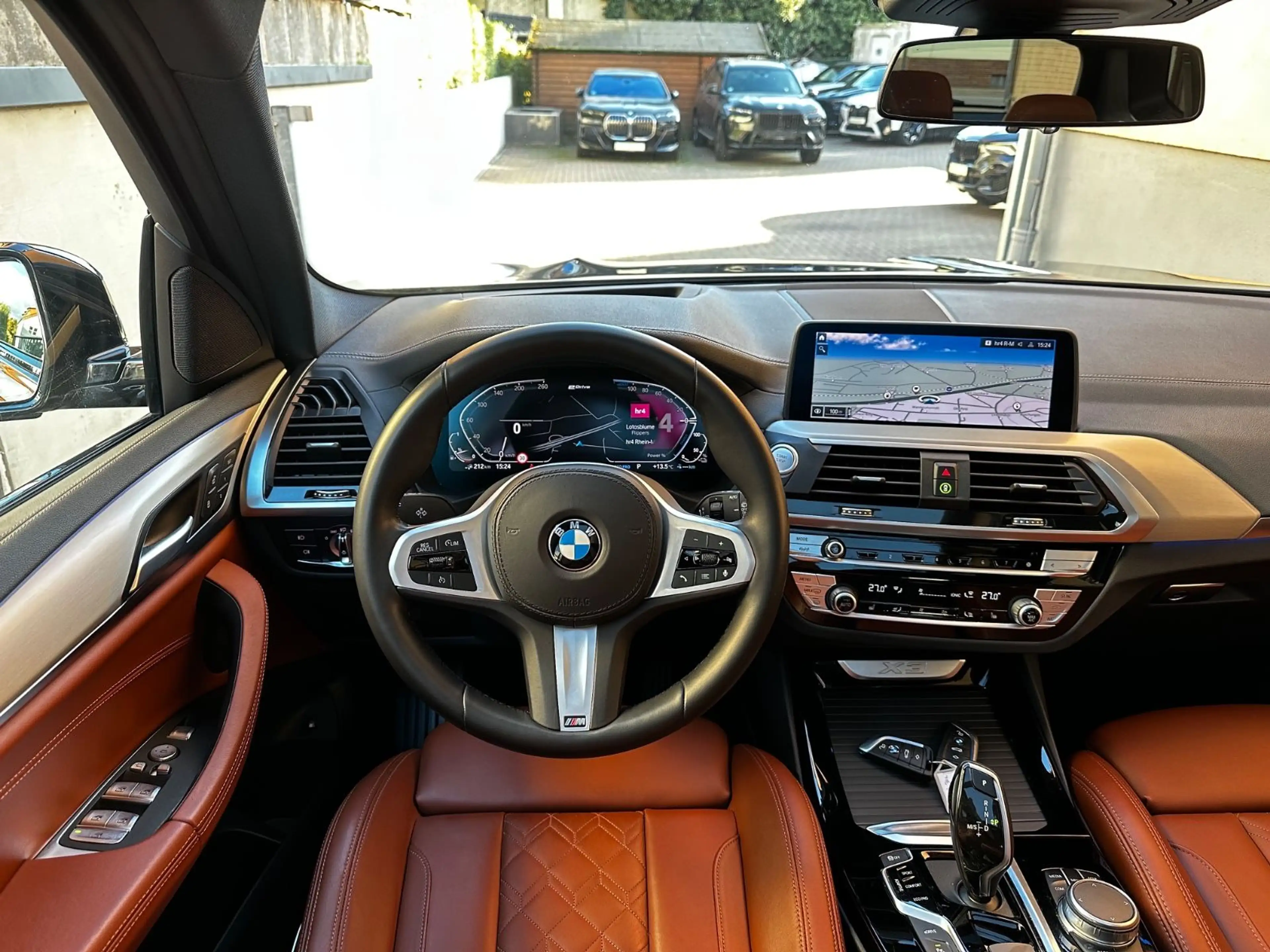 BMW X3 xDr30e M Sport Individual PANO*AHK*HiFi*21" — photo 10