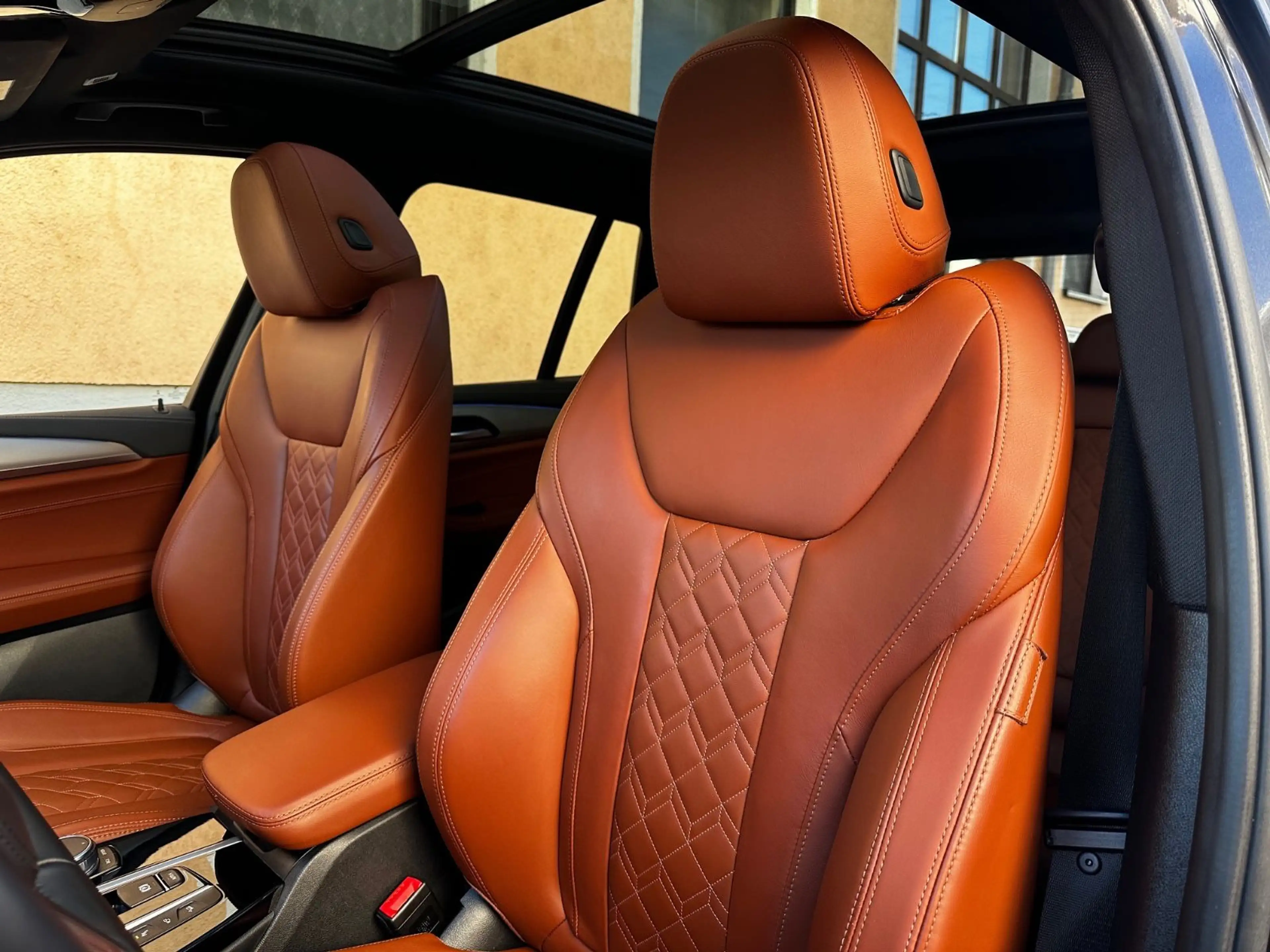 BMW X3 xDr30e M Sport Individual PANO*AHK*HiFi*21" — photo 7