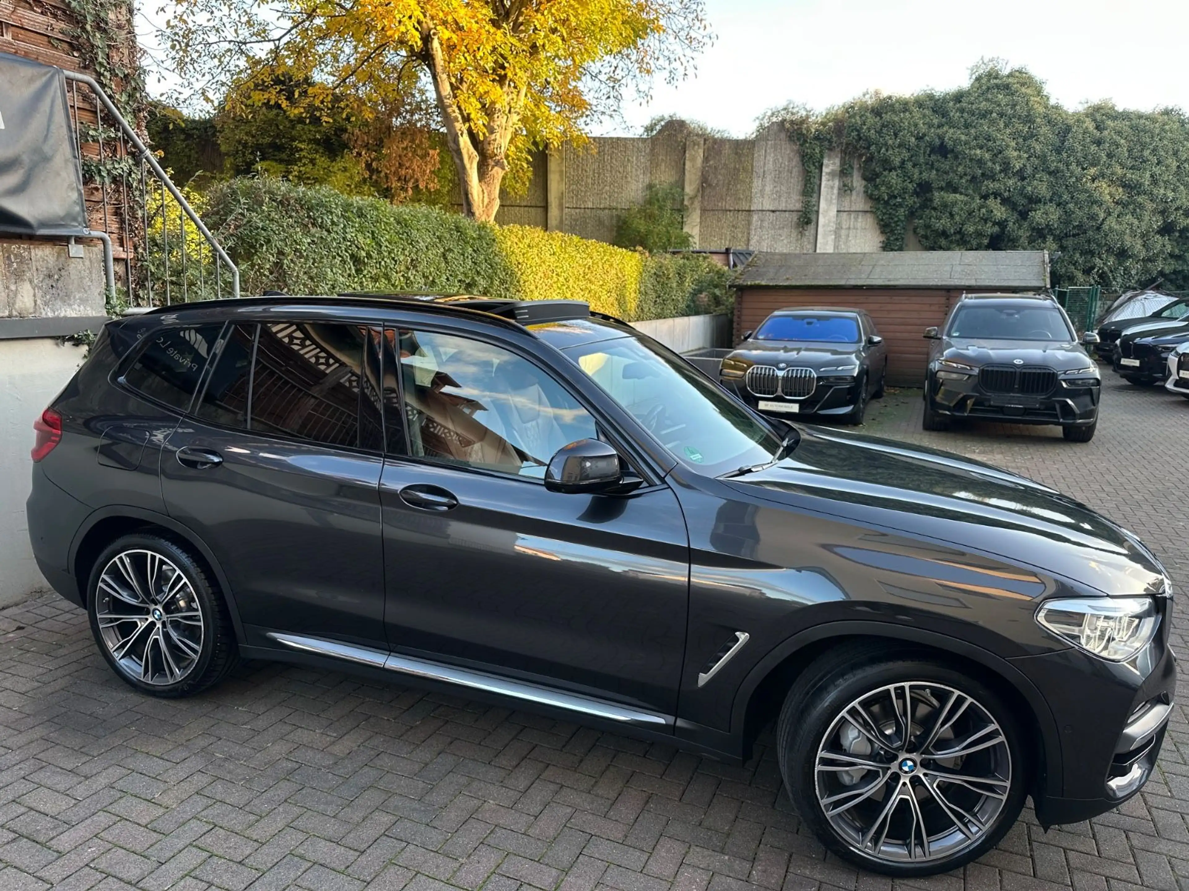 BMW X3 xDr30e M Sport Individual PANO*AHK*HiFi*21" — photo 5