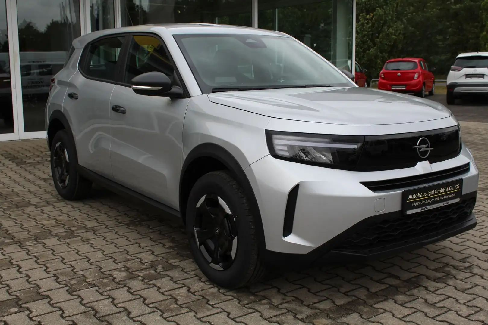 Opel Frontera Sitz-/Lenkradheizung, Rückfahrkamera, LED, NAVI Zilver - 1