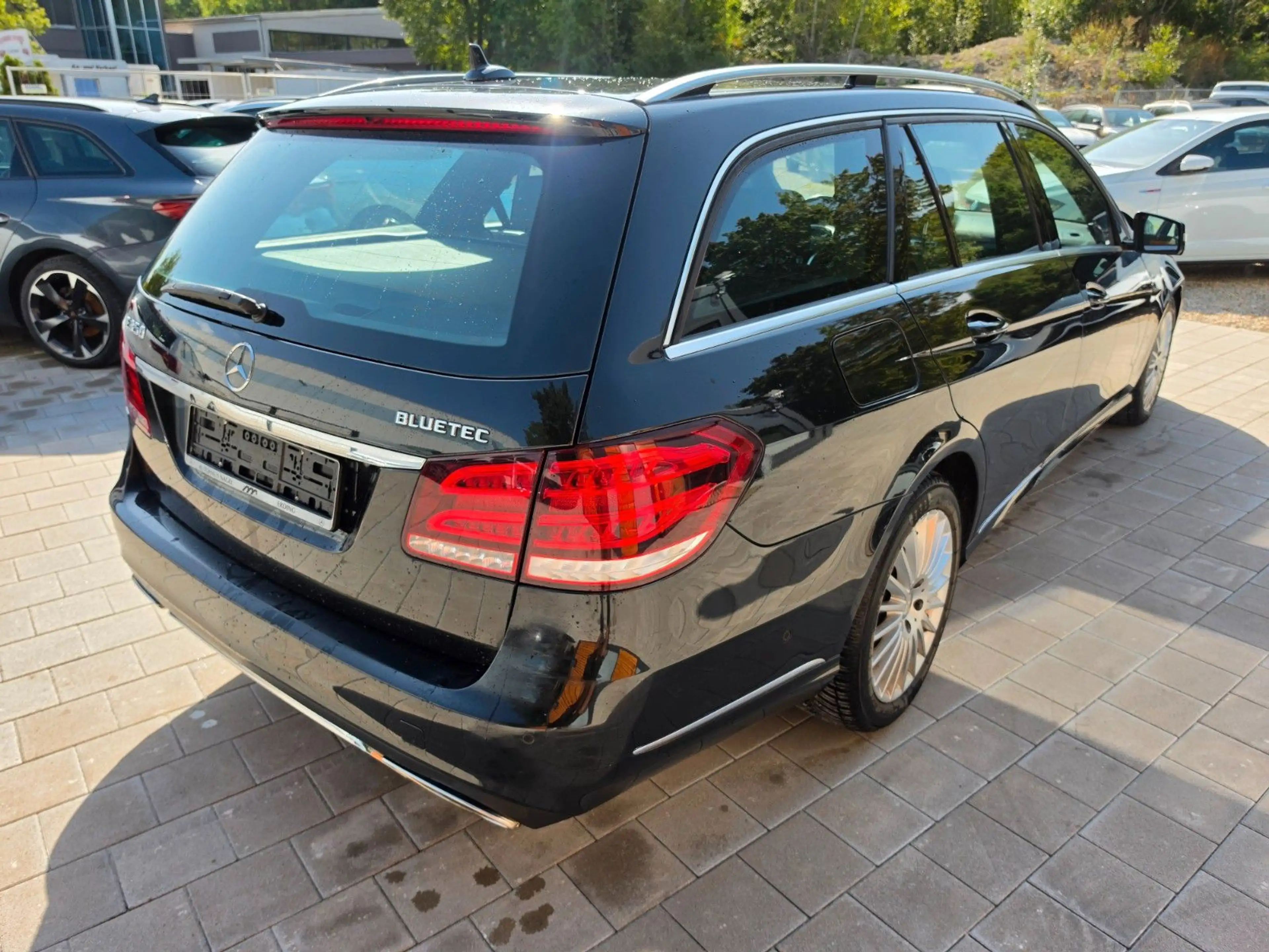 Mercedes-Benz E 350 E T-Modell E 350 BlueTec 4Matic — photo 5