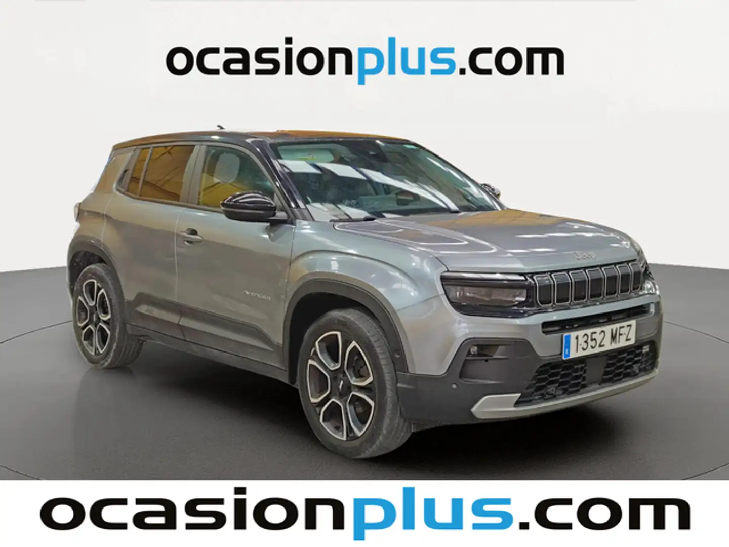 Jeep Avenger 1.2 Summit 74KW Grau - 2