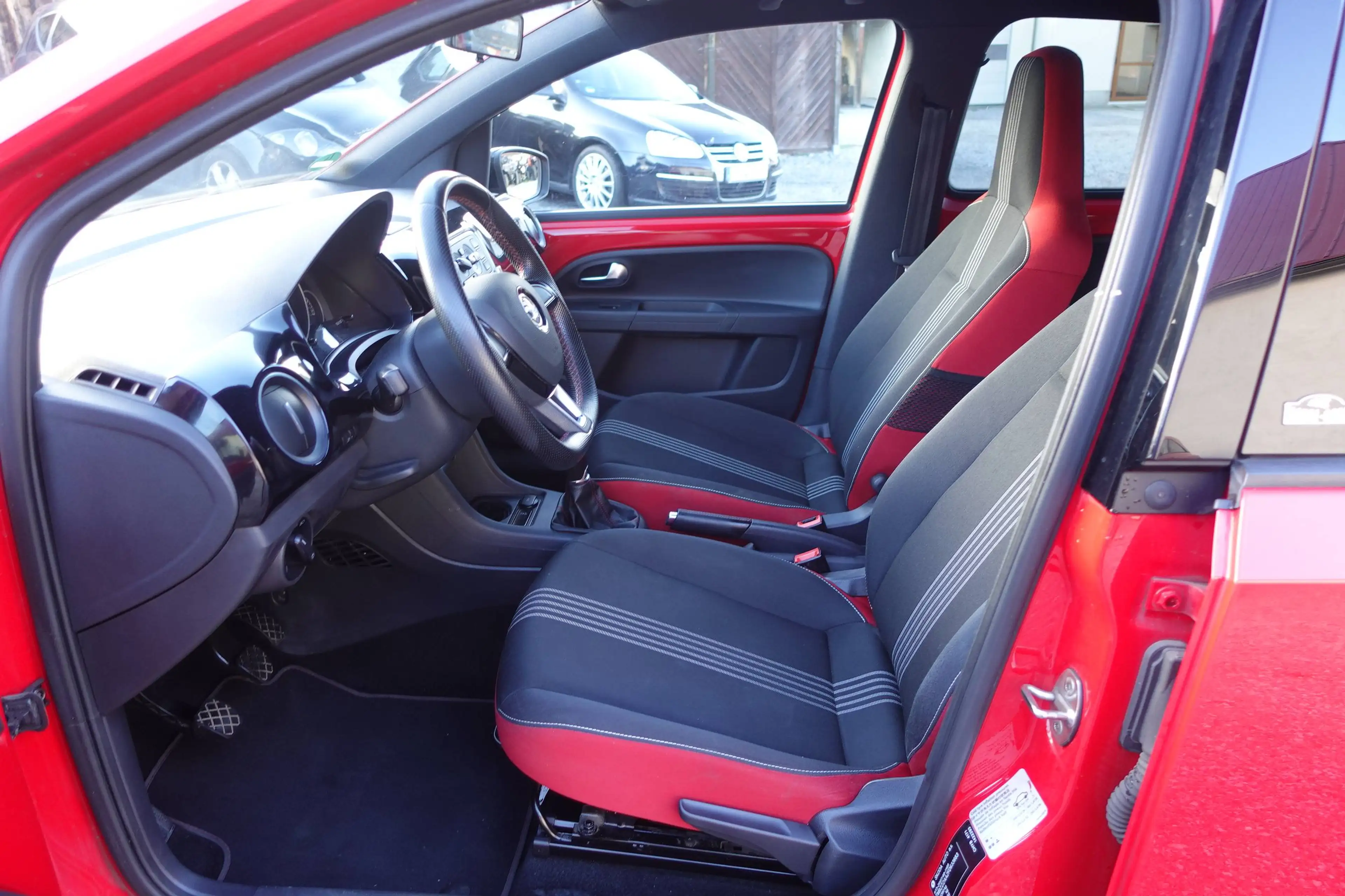 Skoda Citigo 1.0 MPI Monte Carlo **Sportausführung** — photo 9
