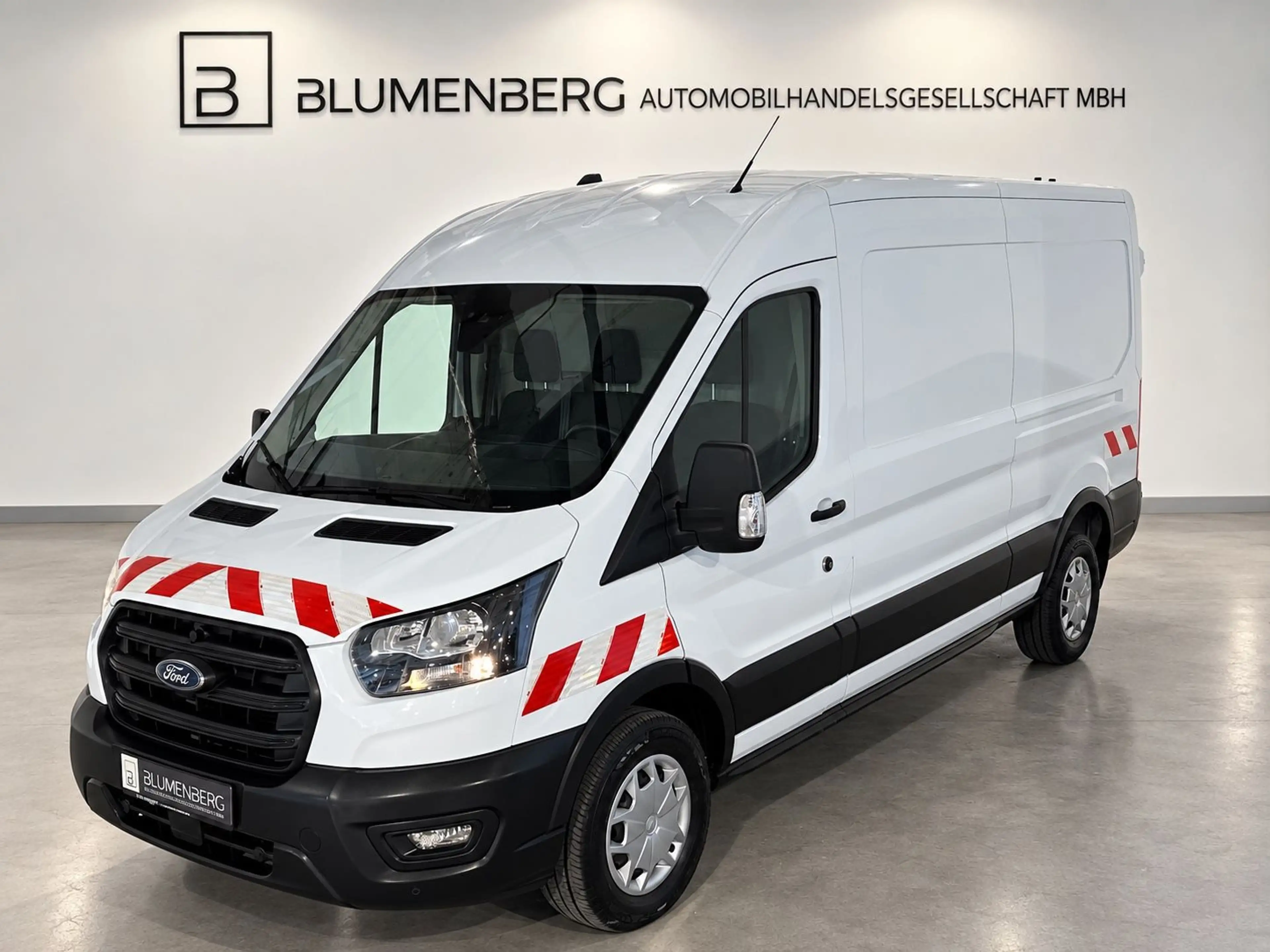 Ford Transit Kasten 350 L3H2 Trend *Tempo,Klima,PDC* — photo 4