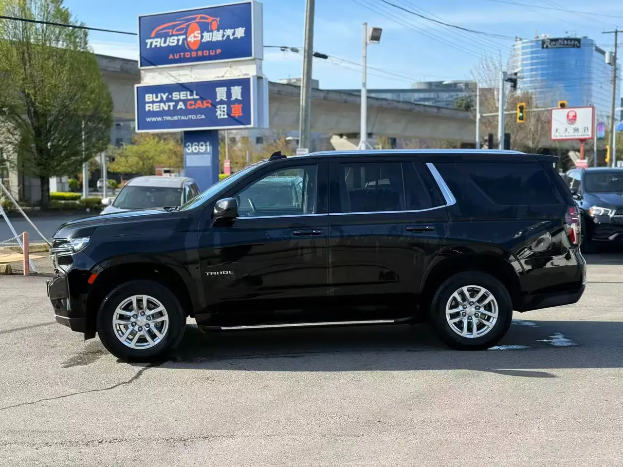 Chevrolet Tahoe снимка Chevrolet Tahoe