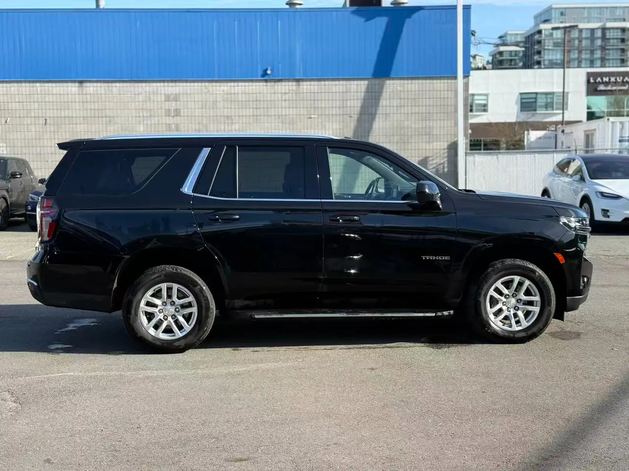 Chevrolet Tahoe снимка Chevrolet Tahoe