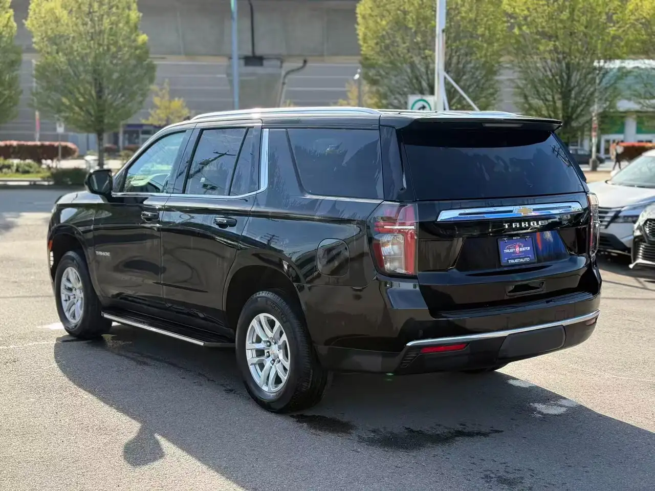 Chevrolet Tahoe снимка Chevrolet Tahoe