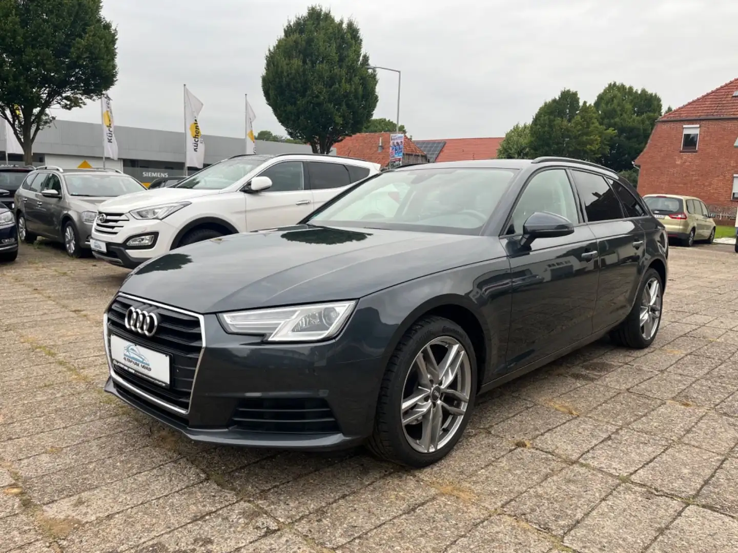 Audi A4 Avant 2.0 TDI Scheckheft,Digital-Tacho,Xenon Grigio - 1