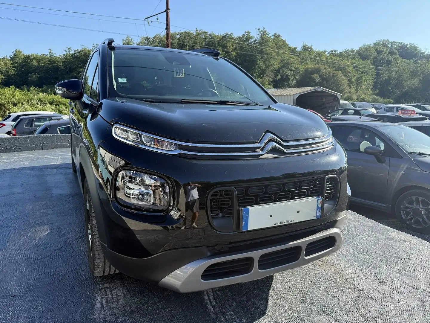 Citroen C3 Aircross PURETECH 110CH S\u0026S SHINE E6.D 6CV Noir - 1