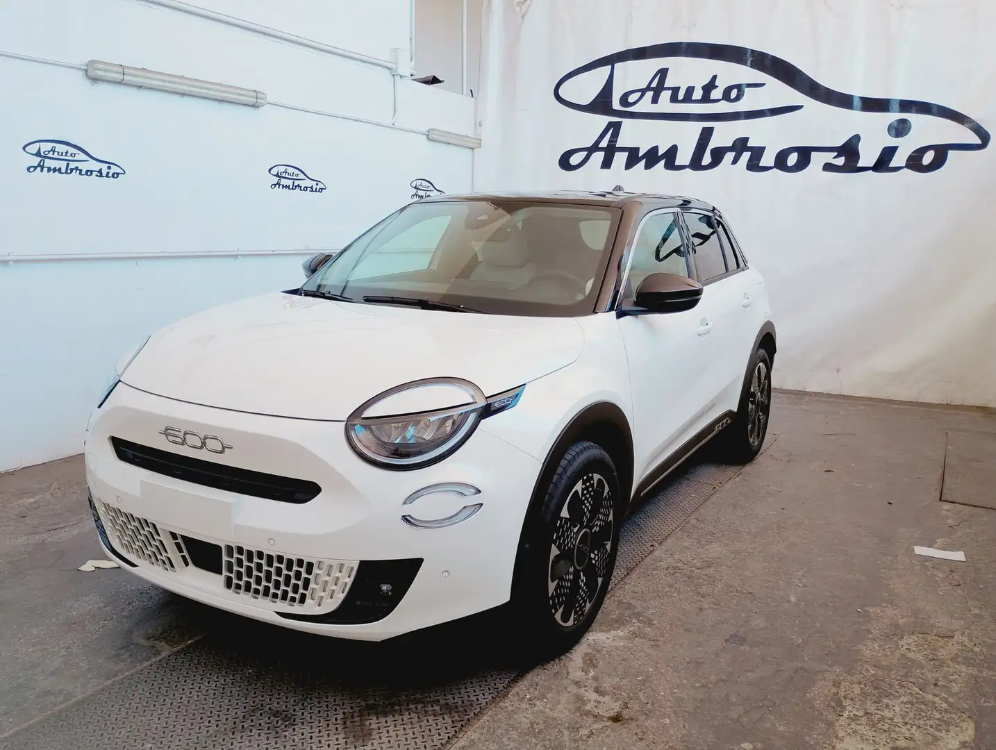 Fiat 600 Hybrid 110 CV DCT MHEV La Prima Bianco - 1