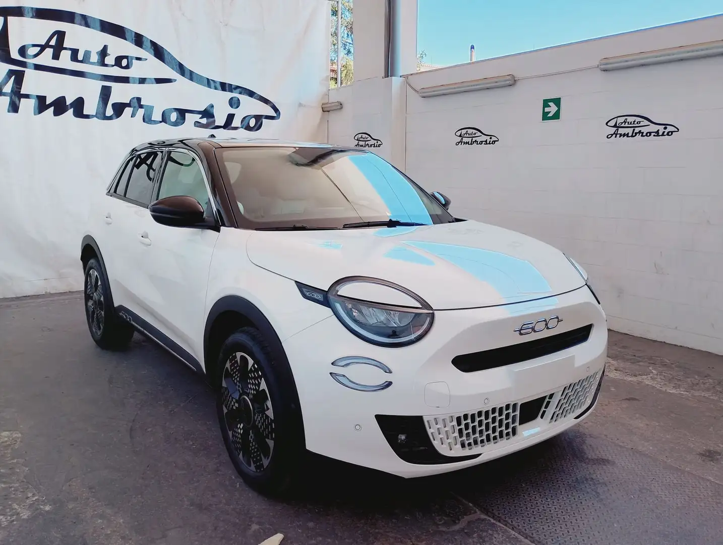 Fiat 600 Hybrid 110 CV DCT MHEV La Prima Bianco - 2