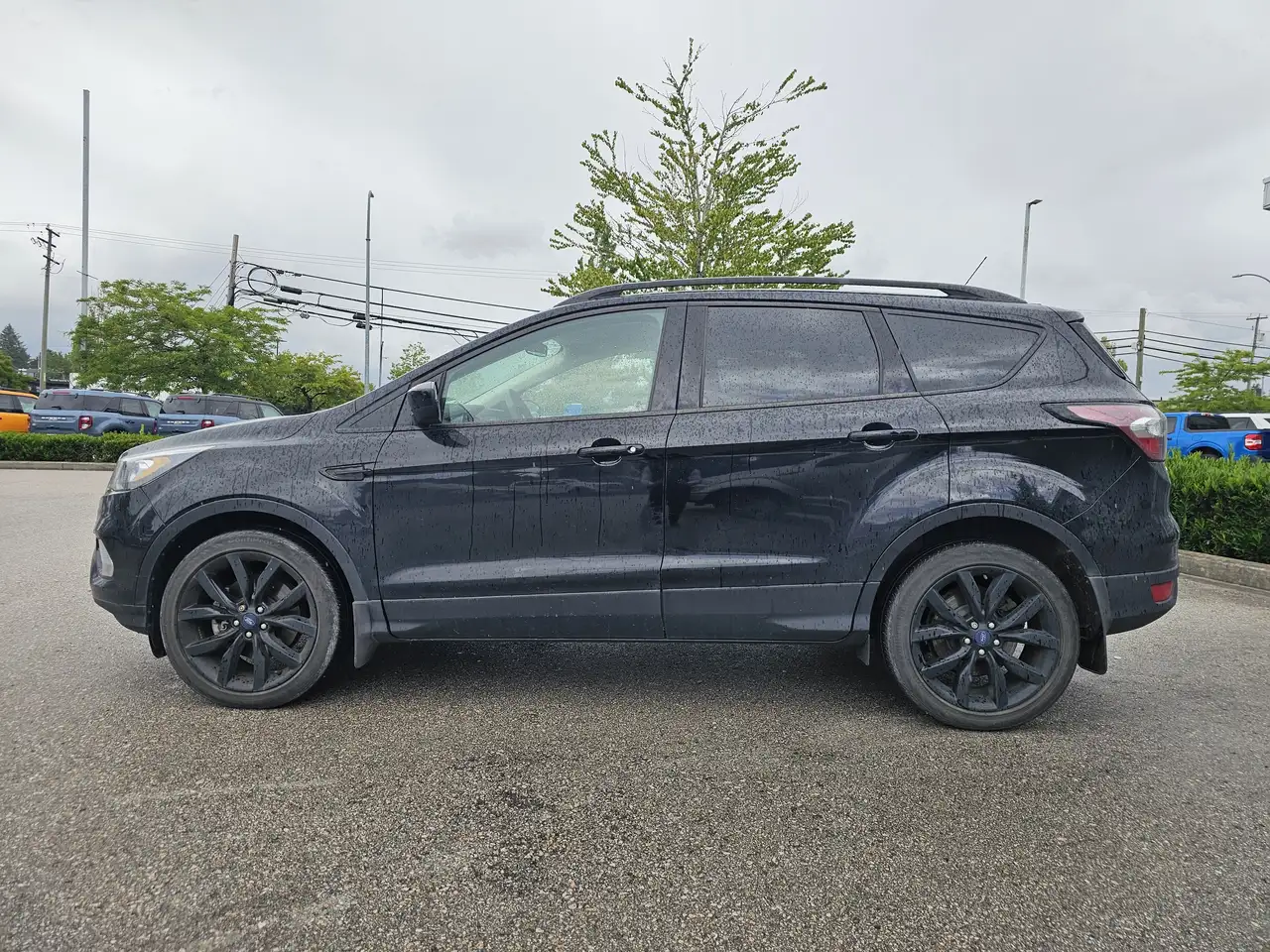 Ford Escape снимка Ford Escape