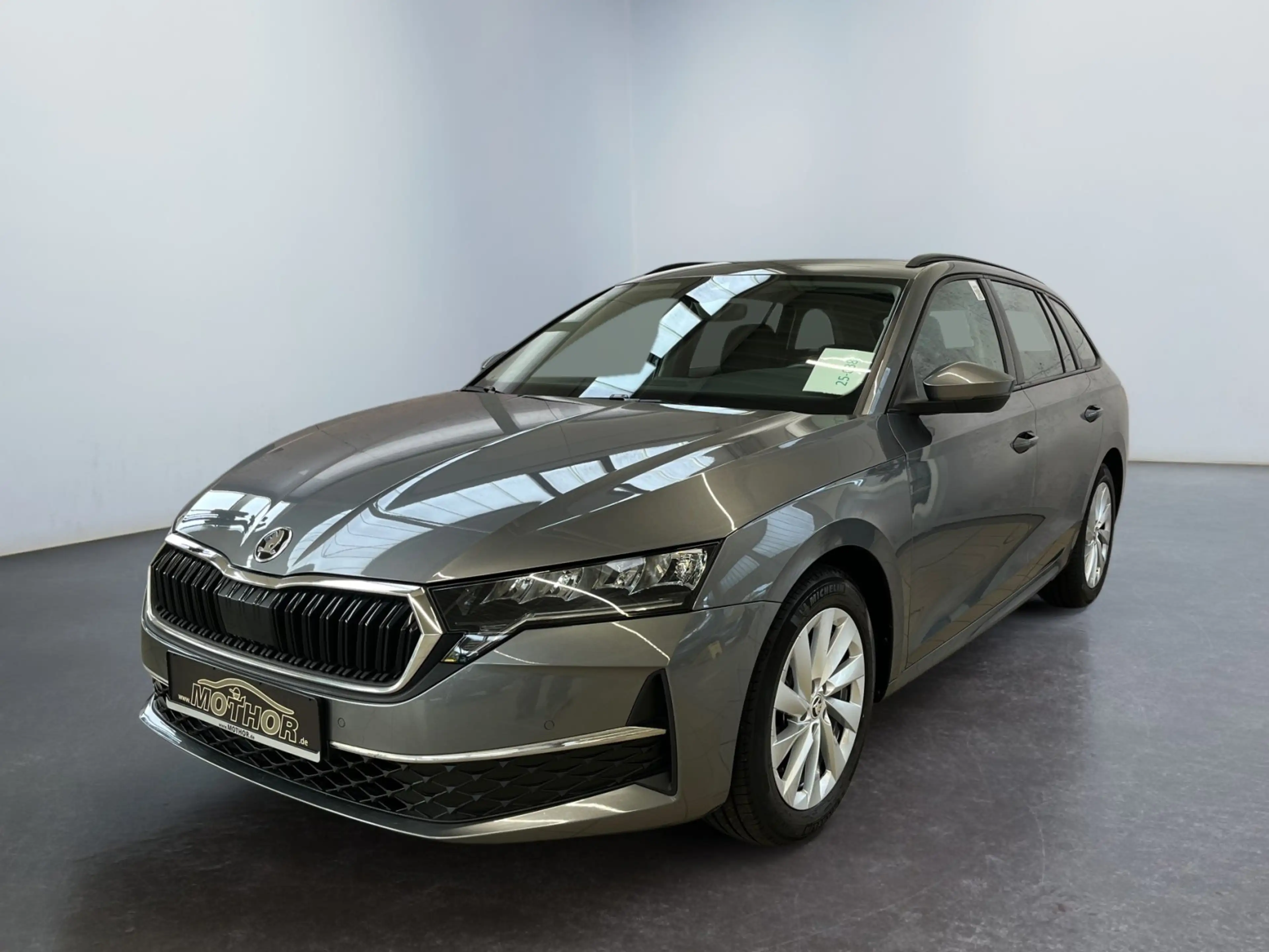 Skoda Octavia Combi Selection 1.5 TSI mHEV DSG ACC LM — photo 2