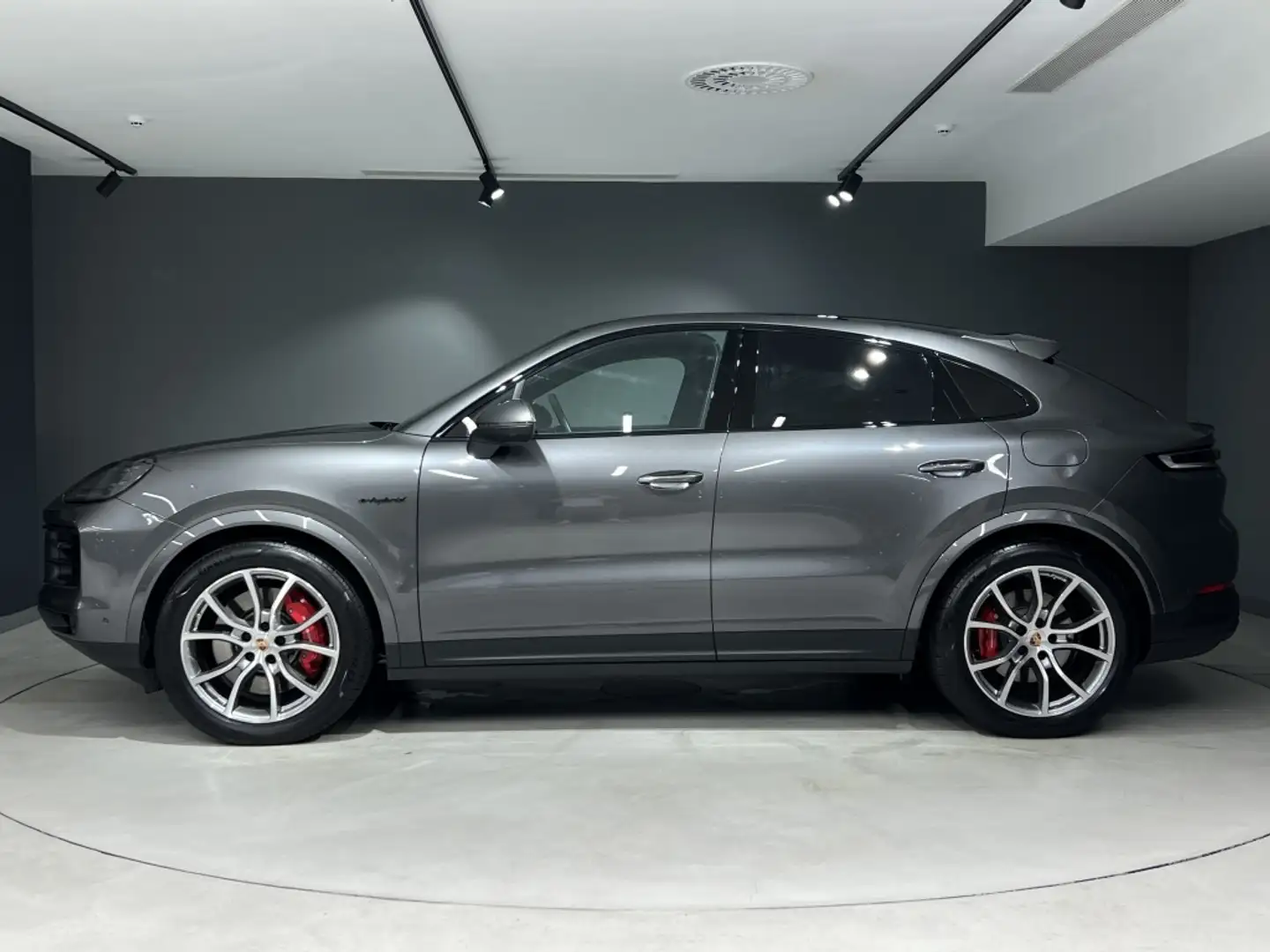 Porsche Cayenne Coupé S E-Hybrid Aut. Gris - 2