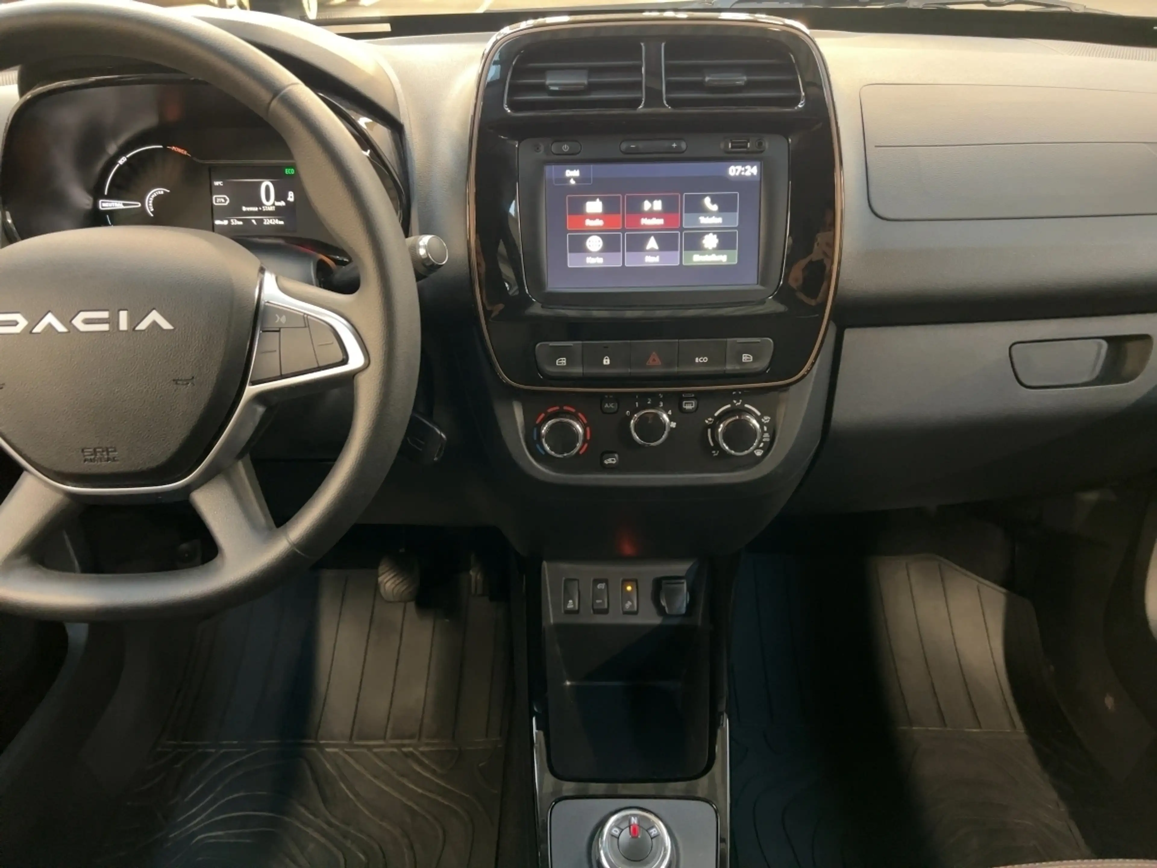 Dacia Spring Extreme ELECTRIC 65 CCS-Schnelllader — photo 12