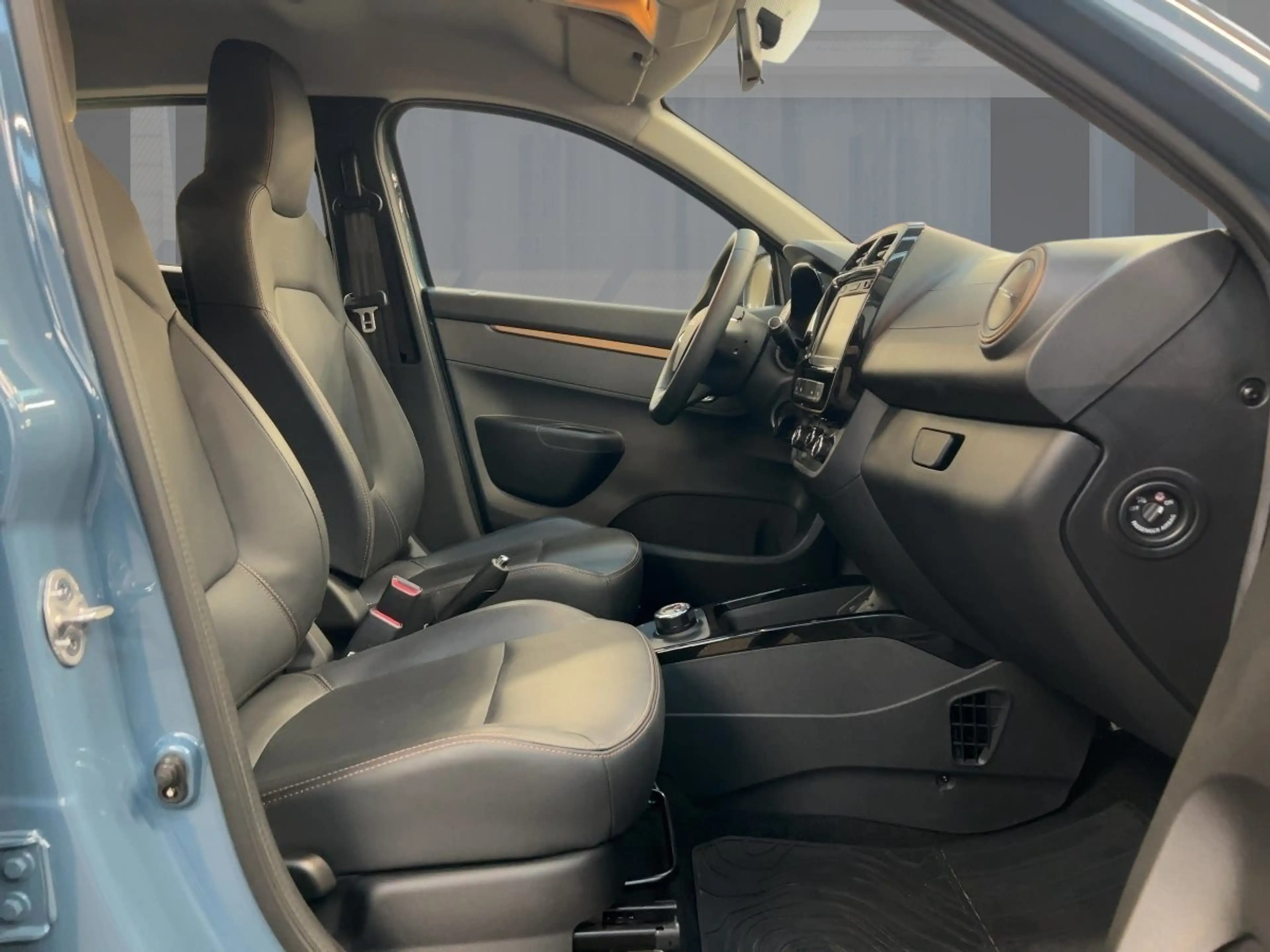 Dacia Spring Extreme ELECTRIC 65 CCS-Schnelllader — photo 8