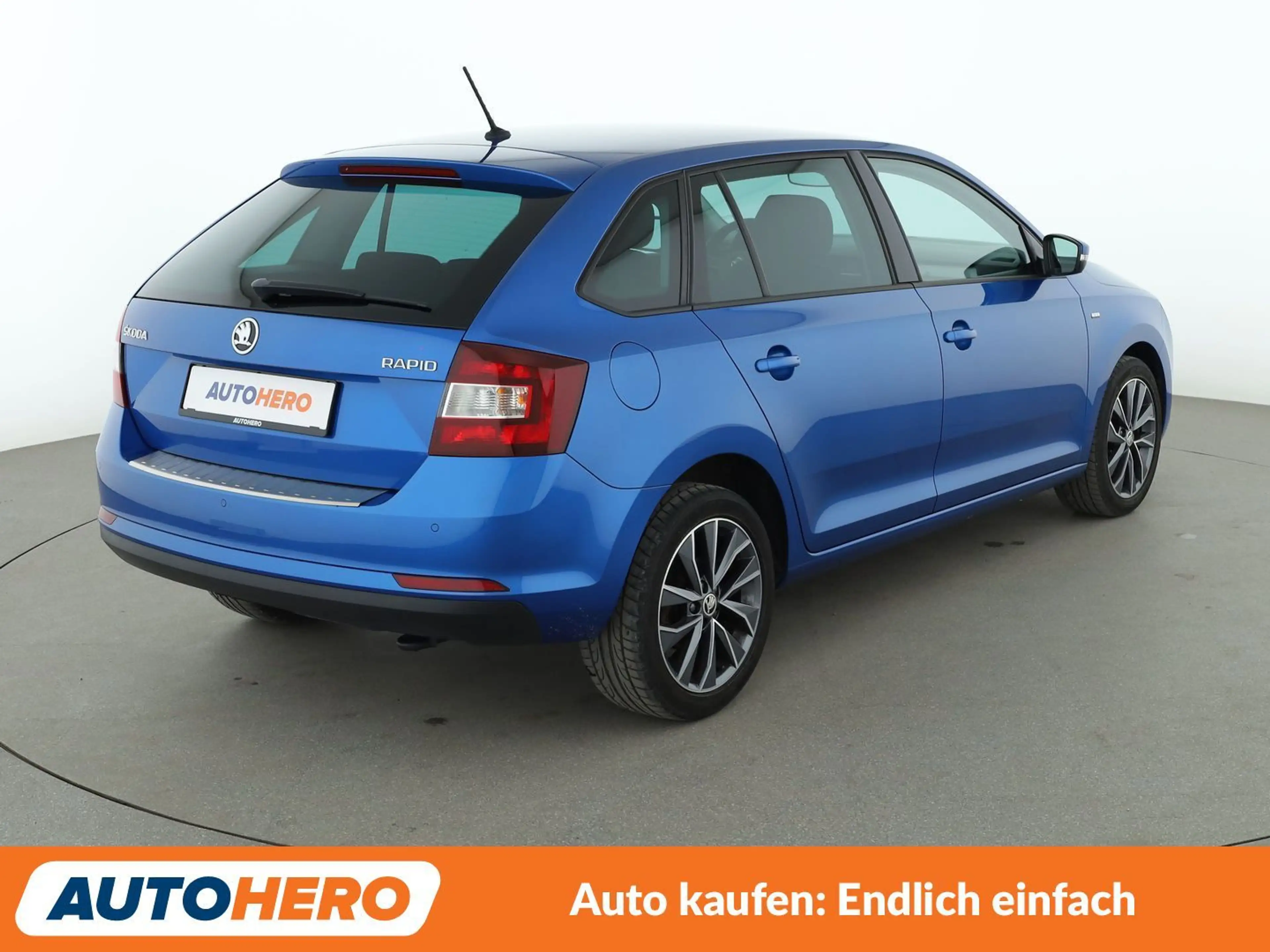 Skoda Rapid/Spaceback 1.4 TSI Drive Aut.*NAVI*PDC*TEMPO* — photo 6