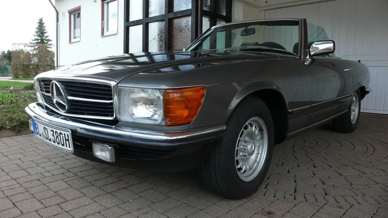Mercedes-Benz SL 380 Cabrio, foto 3