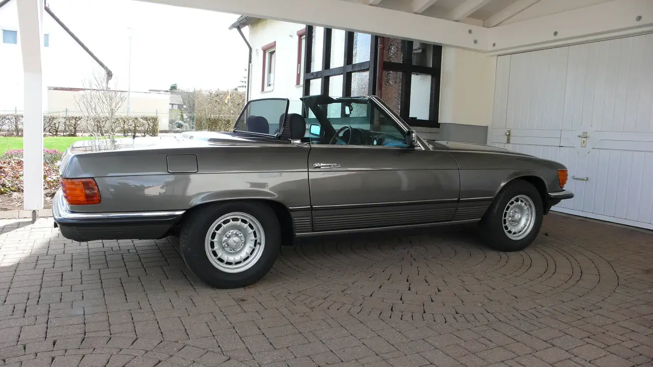 Mercedes-Benz SL 380 Cabrio, foto 8