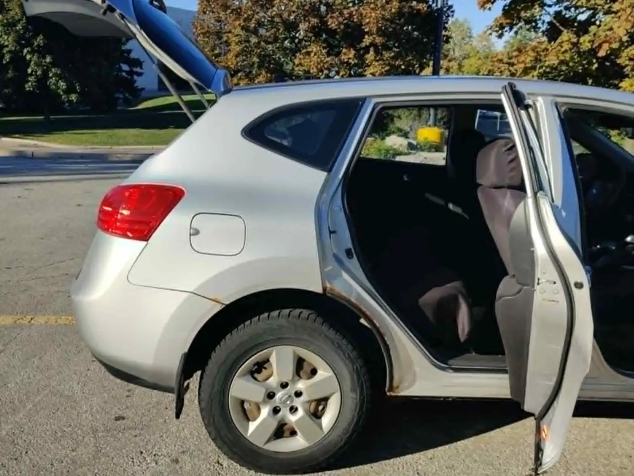 Nissan Rogue снимка Nissan Rogue