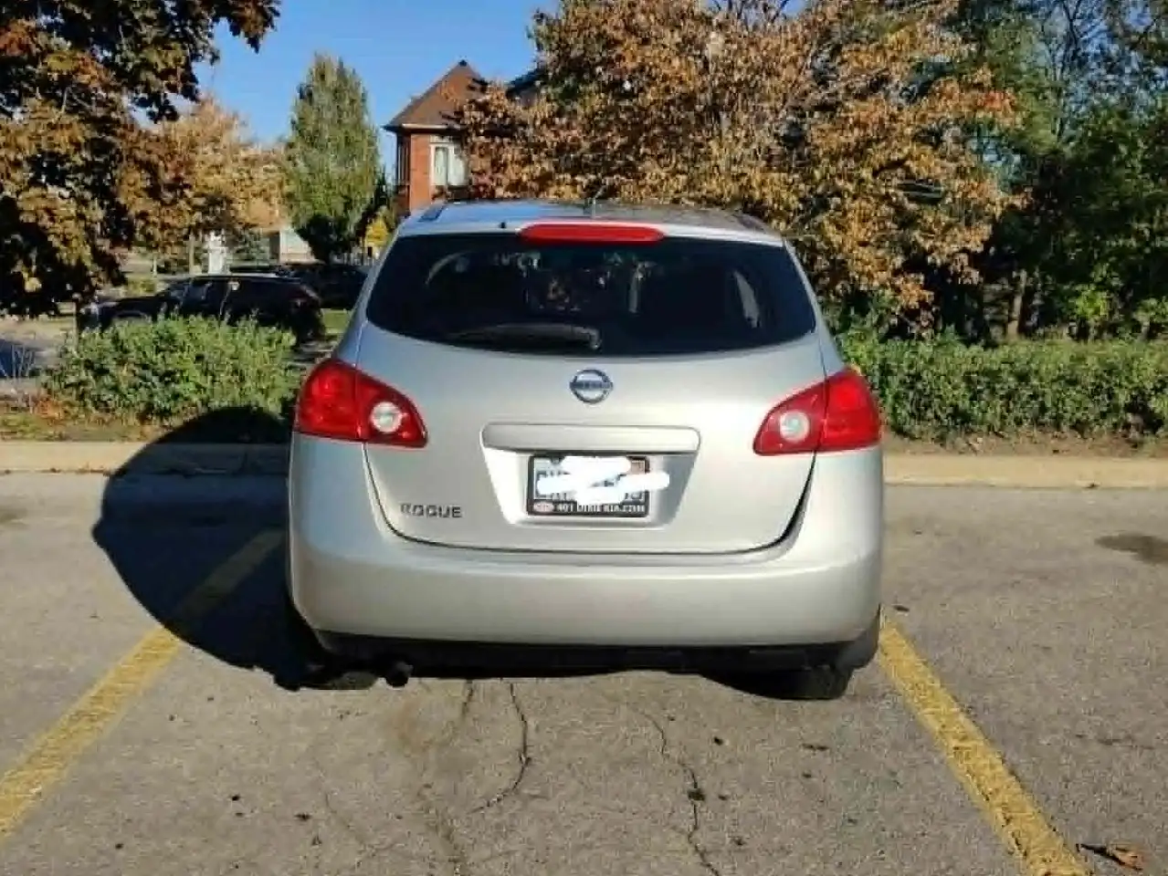 Nissan Rogue снимка Nissan Rogue