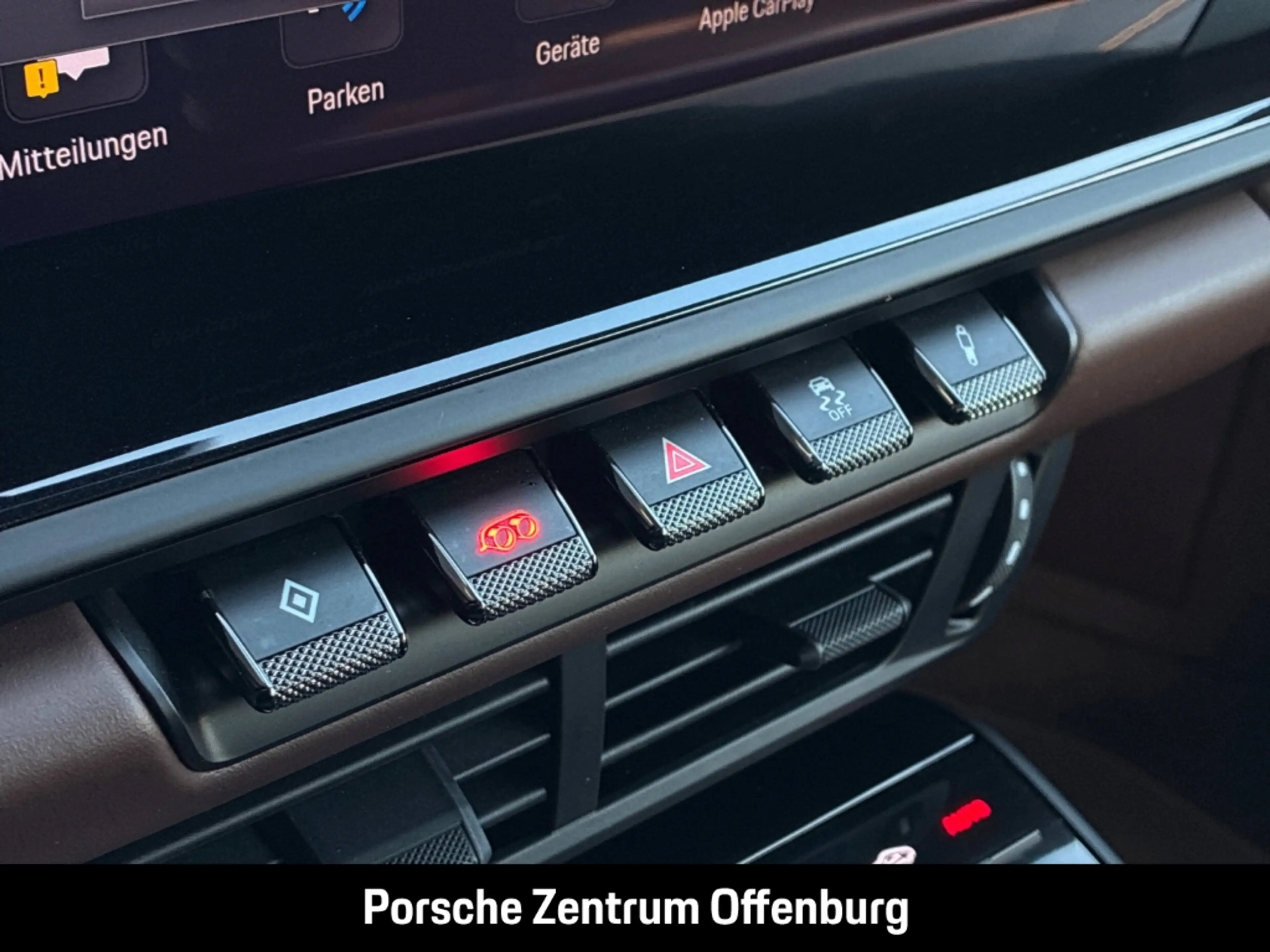 Porsche 992 -2 (911) Carrera Cabrio Inno S.Design Mmry Bose Na — photo 14